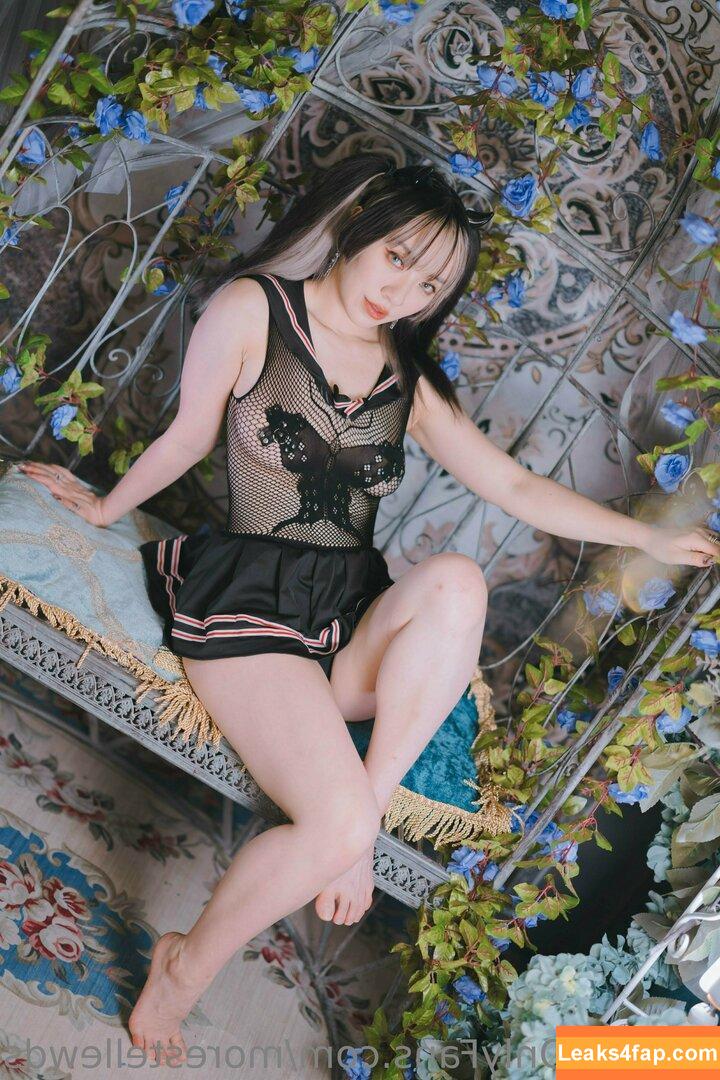 Stella Chuu / Stellalewds / stellachuu / stellachuuuuu / stellewds leaked photo photo #0458