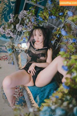 Stella Chuu photo #0445