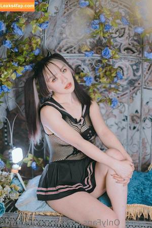 Stella Chuu photo #0459