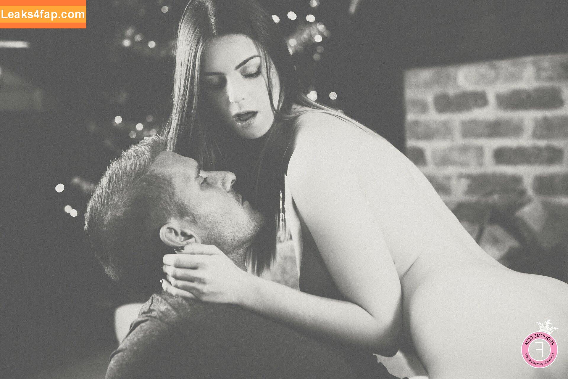 Stella Cox / Frolicme / Home Love / stella_cox / stella_h_cox / thestellacox слитое фото фото #0186