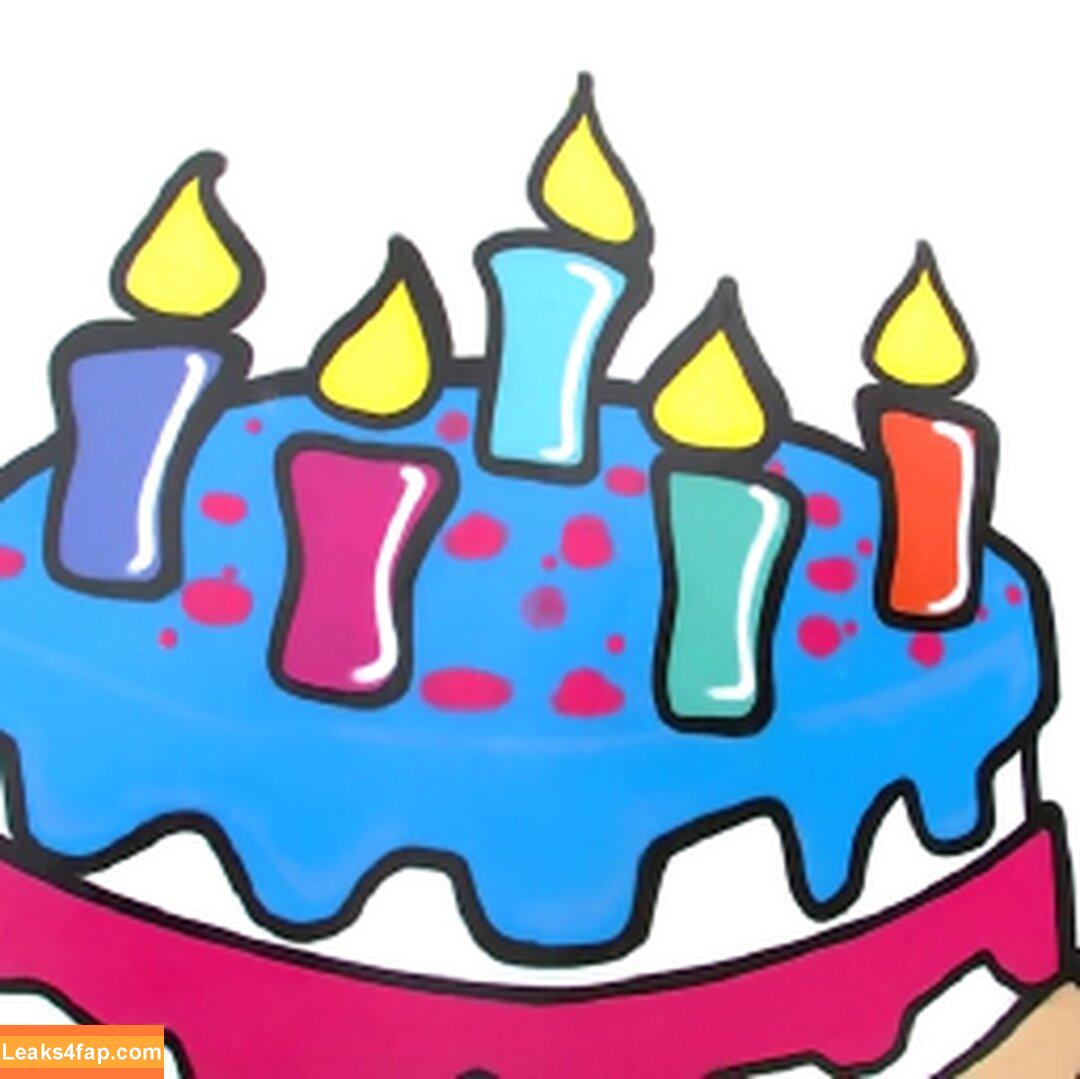 Stella Cox / Frolicme / Home Love / stella_cox / stella_h_cox / thestellacox leaked photo photo #0482