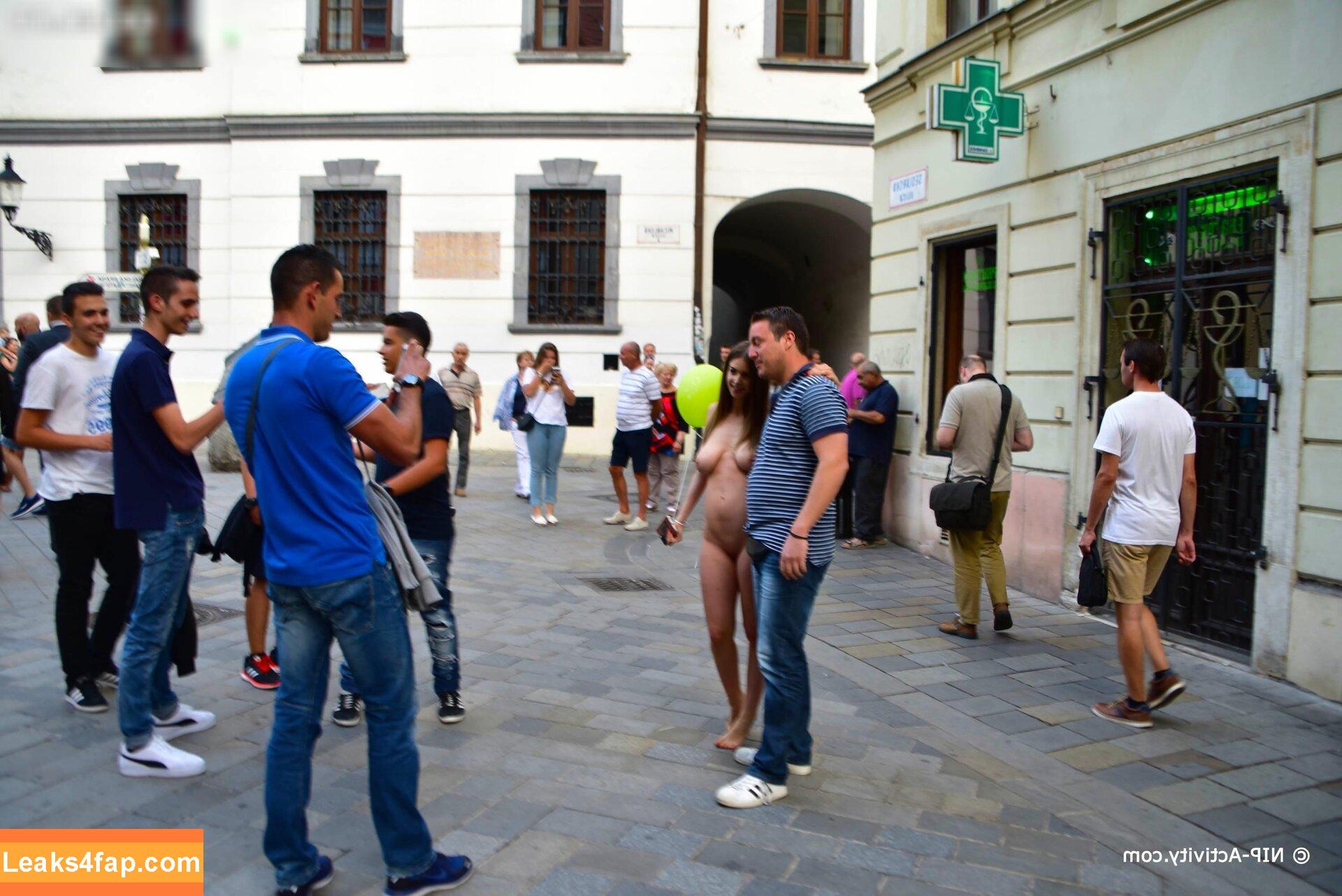 Stella Cox / Frolicme / Home Love / stella_cox / stella_h_cox / thestellacox leaked photo photo #0953