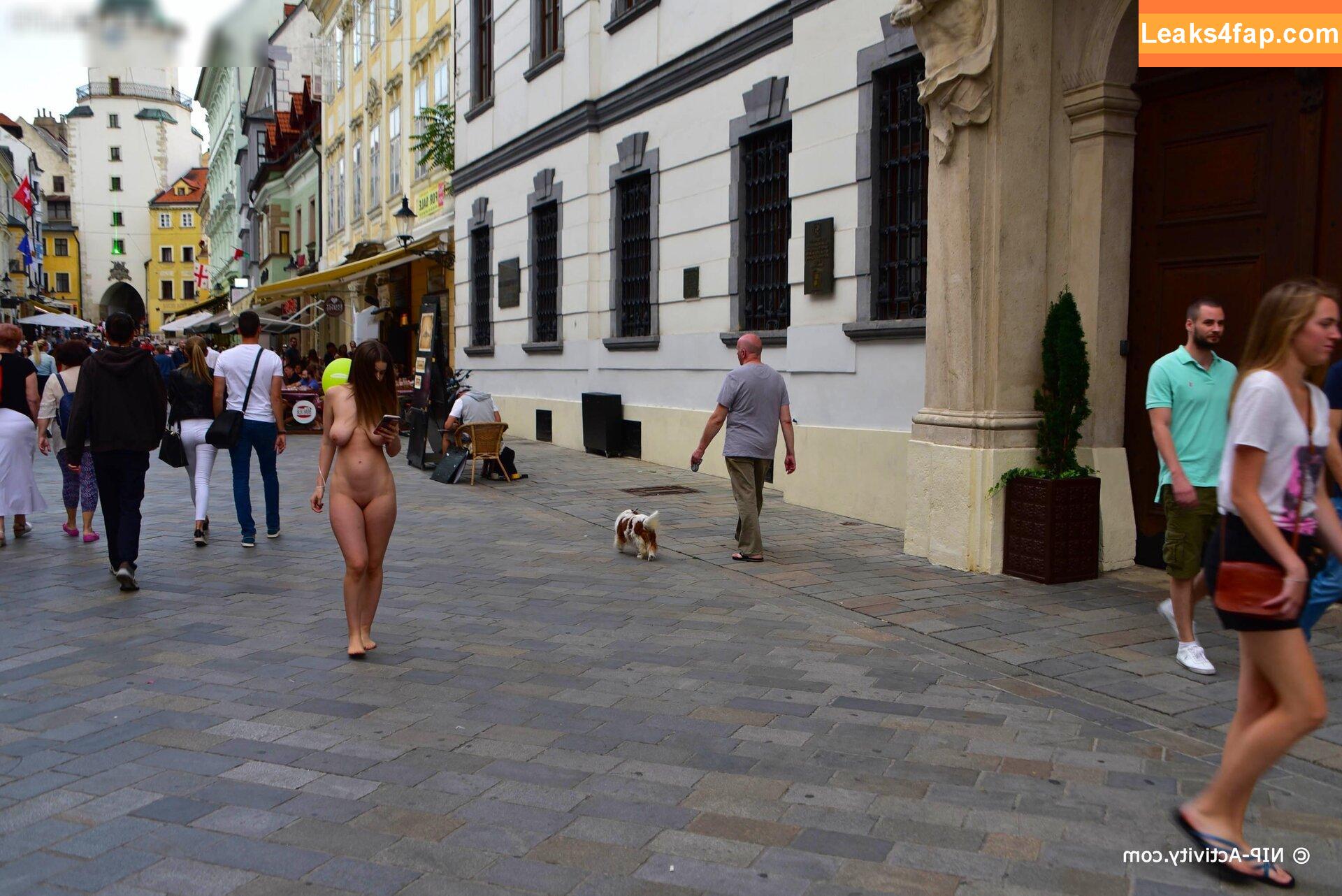 Stella Cox / Frolicme / Home Love / stella_cox / stella_h_cox / thestellacox leaked photo photo #0959