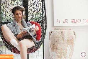 Stella Cox photo #0232