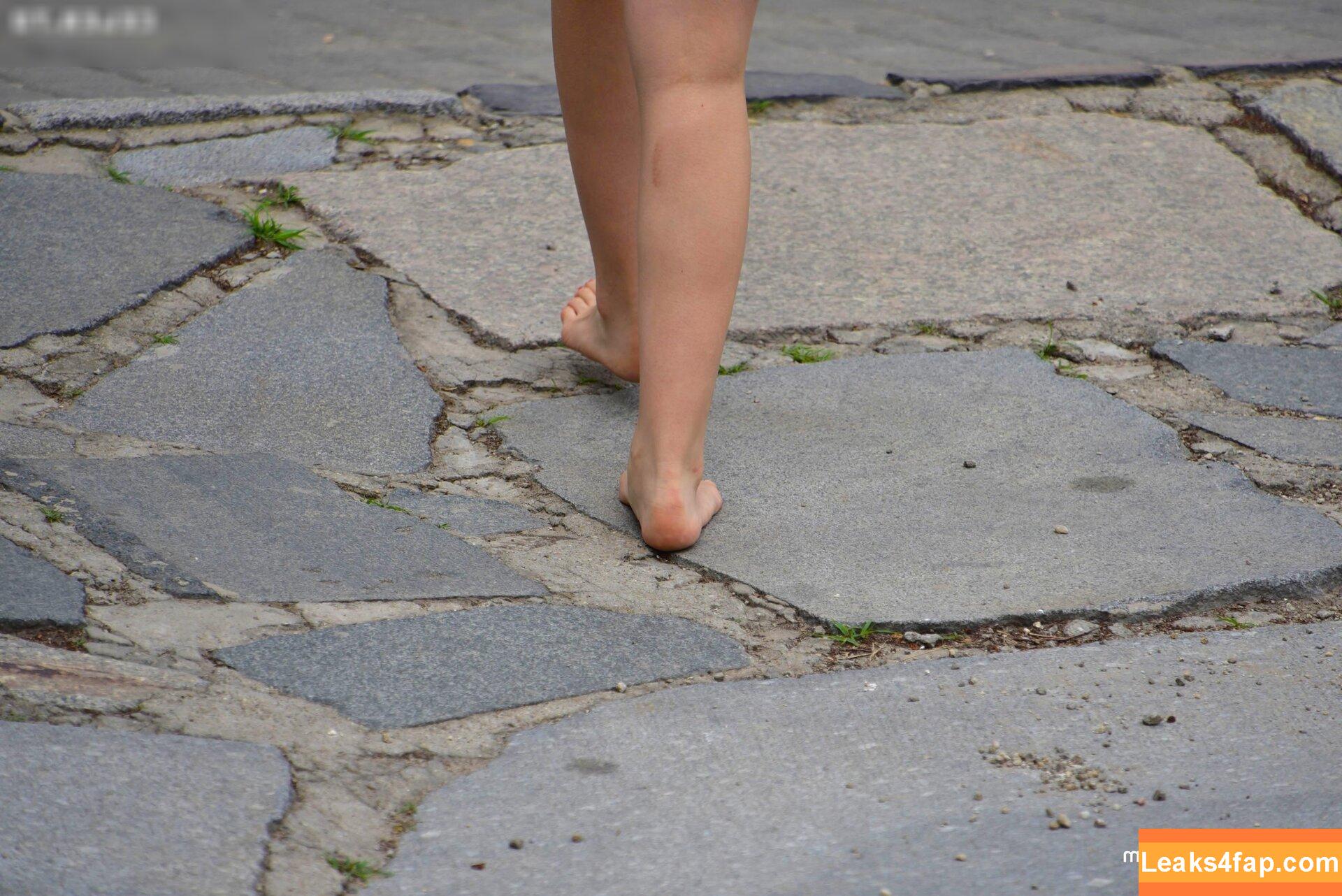 Stella Cox / Frolicme / Home Love / stella_cox / stella_h_cox / thestellacox leaked photo photo #1035