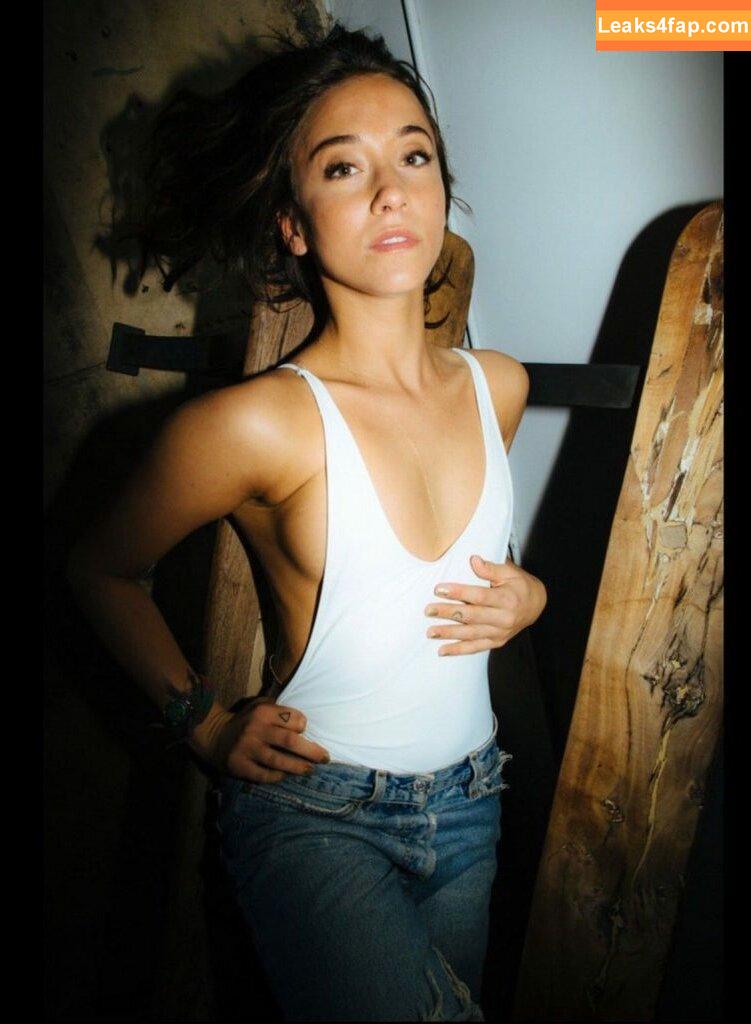 Stella Maeve / mysterymaeve / stellamaeve leaked photo photo #0014