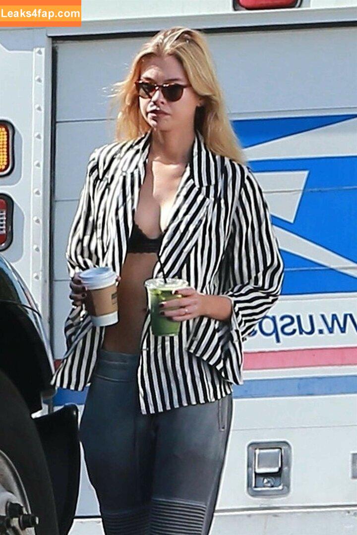 Stella Maxwell / stellamaxwell слитое фото фото #0202