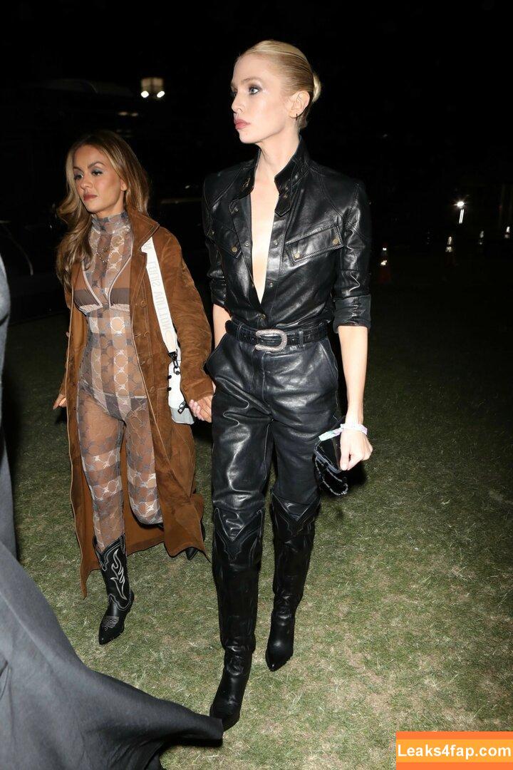 Stella Maxwell / stellamaxwell слитое фото фото #0362