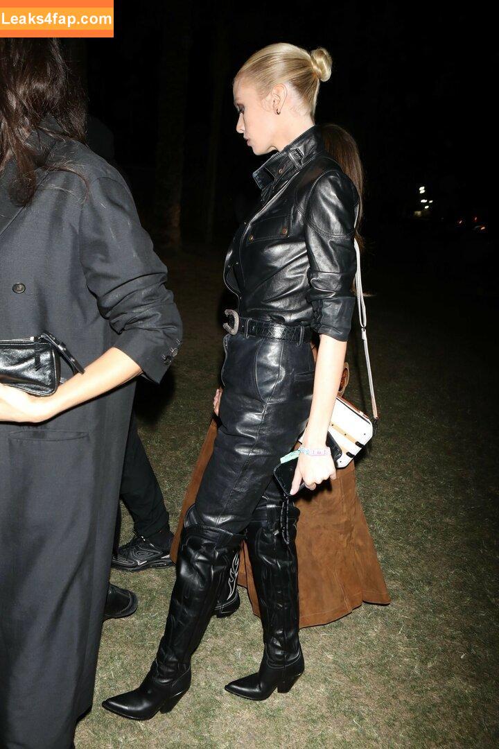 Stella Maxwell / stellamaxwell слитое фото фото #0364