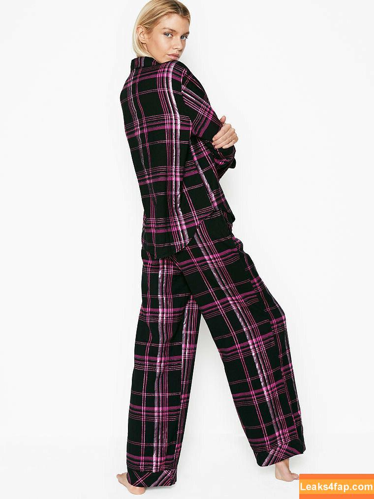 Stella Maxwell / stellamaxwell слитое фото фото #0386