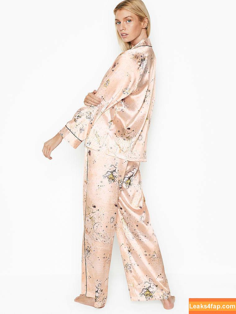 Stella Maxwell / stellamaxwell слитое фото фото #0393