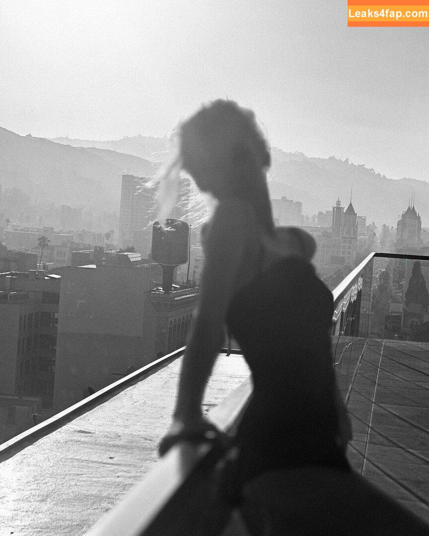 Stella Maxwell / stellamaxwell слитое фото фото #0396