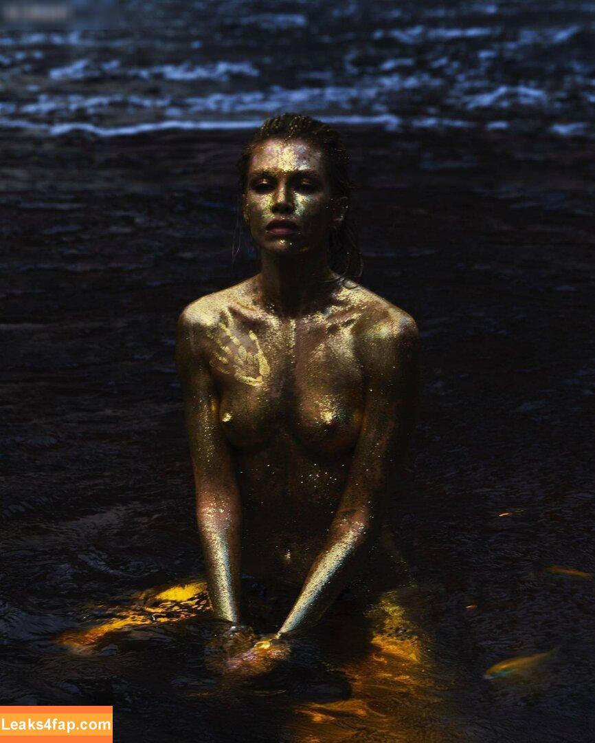 Stella Maxwell / stellamaxwell слитое фото фото #0515