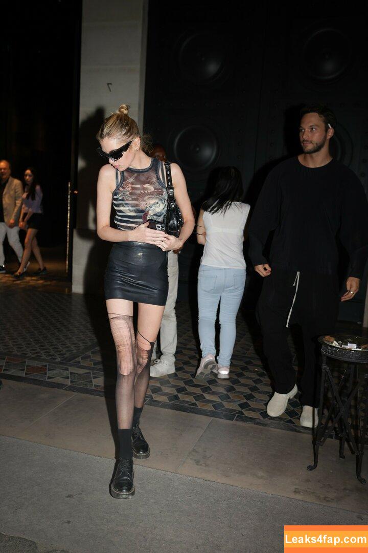 Stella Maxwell / stellamaxwell слитое фото фото #0518