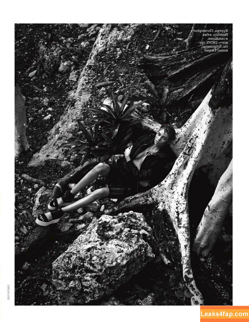 Stella Maxwell / stellamaxwell слитое фото фото #0547