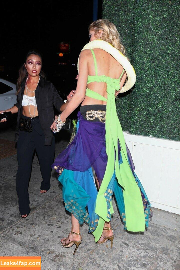 Stella Maxwell / stellamaxwell слитое фото фото #0707