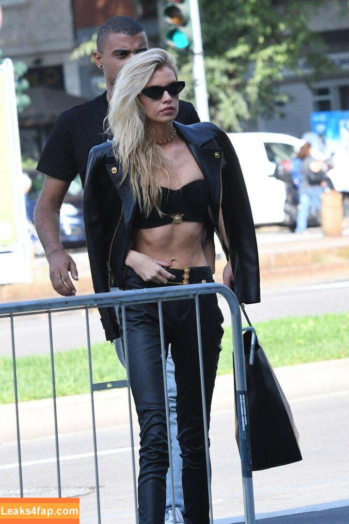 Stella Maxwell / stellamaxwell слитое фото фото #0767