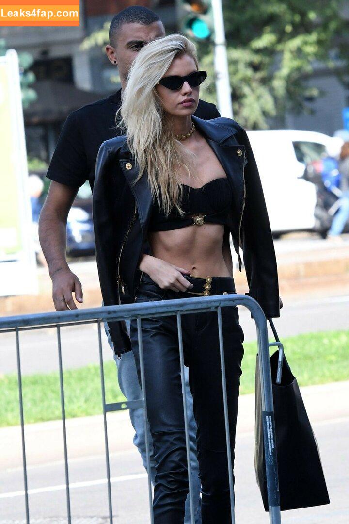 Stella Maxwell / stellamaxwell слитое фото фото #0768