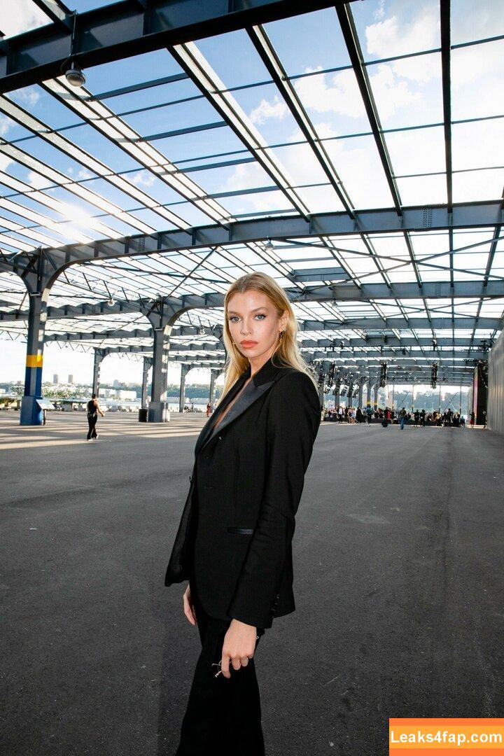 Stella Maxwell / stellamaxwell слитое фото фото #0774