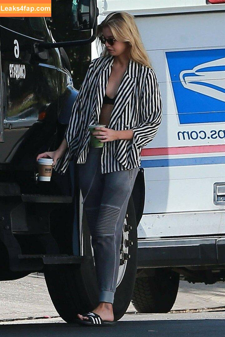 Stella Maxwell / stellamaxwell слитое фото фото #0786