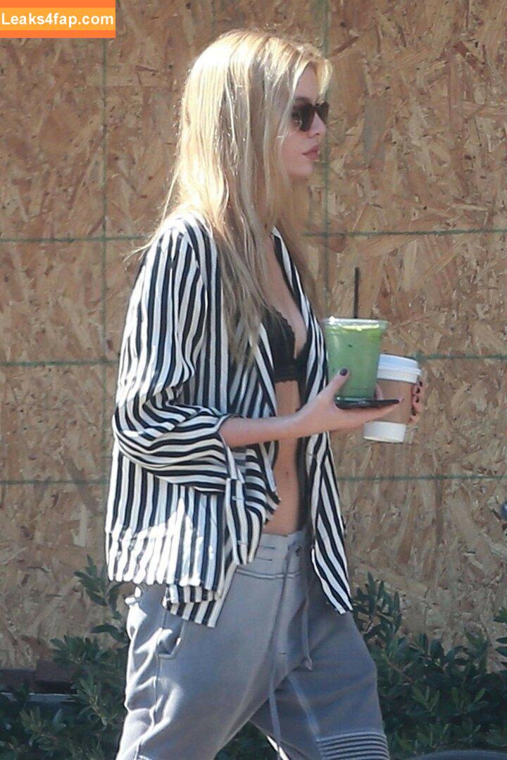 Stella Maxwell / stellamaxwell слитое фото фото #0797