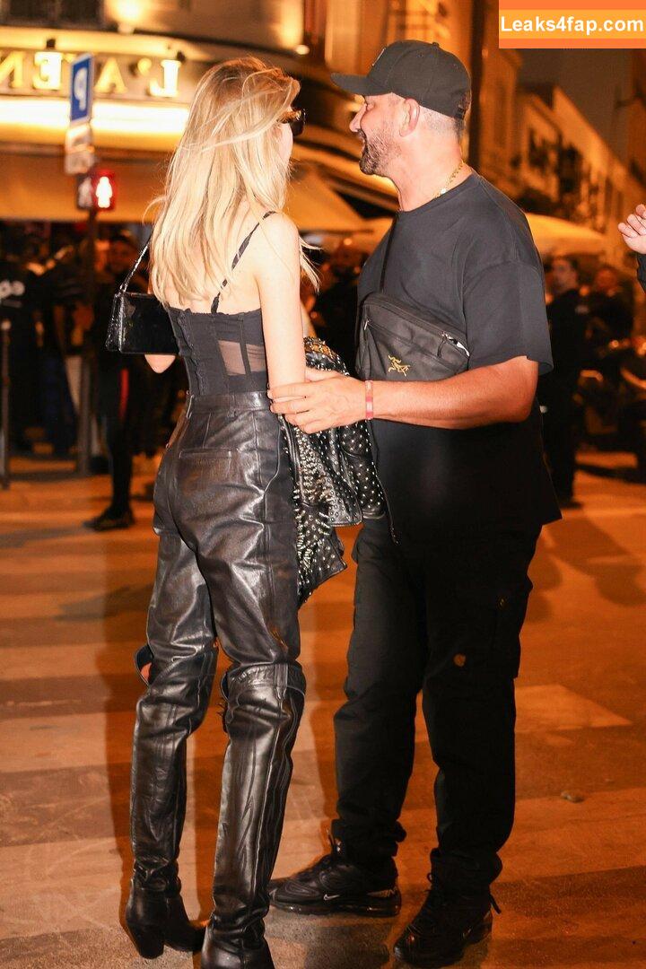 Stella Maxwell / stellamaxwell слитое фото фото #0840