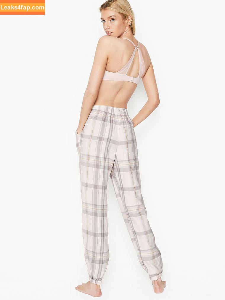 Stella Maxwell / stellamaxwell leaked photo photo #0972