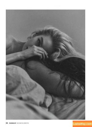 Stella Maxwell фото #0117