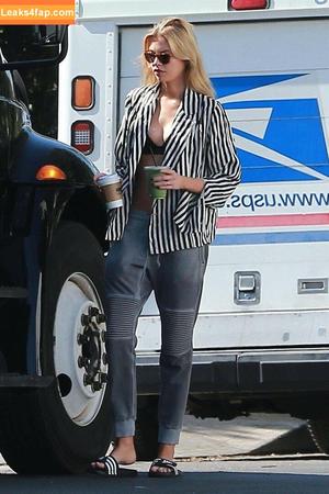 Stella Maxwell фото #0193