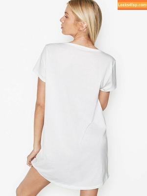 Stella Maxwell фото #0380