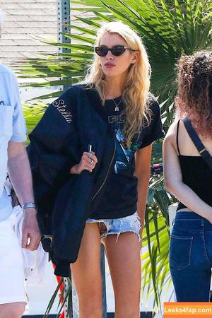 Stella Maxwell фото #0517