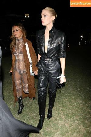 Stella Maxwell фото #0849