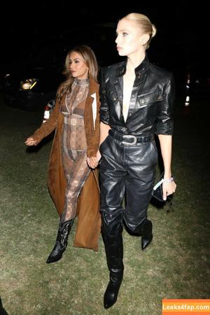 Stella Maxwell фото #0853