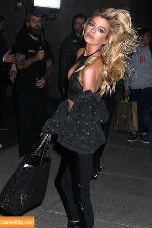 Stella Maxwell фото #0897