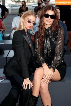 Stella Maxwell фото #0974