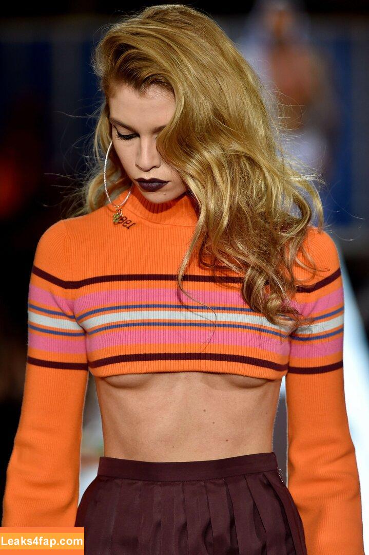 Stella Maxwell / stellamaxwell leaked photo photo #1004