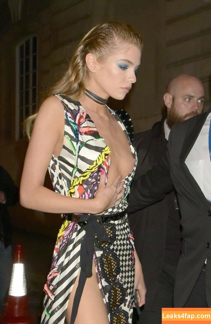 Stella Maxwell / stellamaxwell слитое фото фото #1042