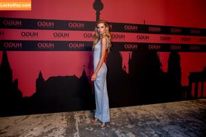 Stella Maxwell photo #1019