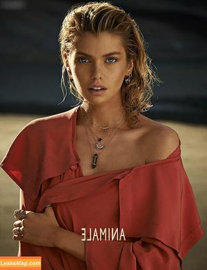 Stella Maxwell фото #1903