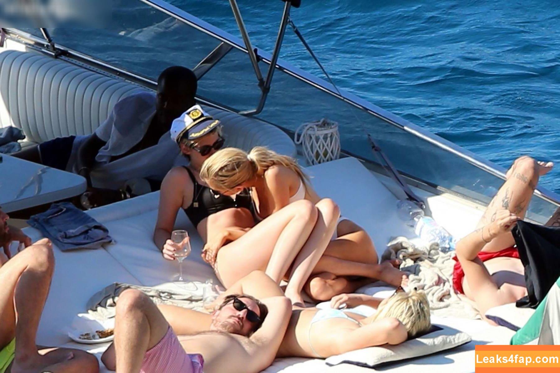 Stella Maxwell / stellamaxwell leaked photo photo #2129