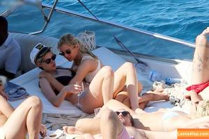 Stella Maxwell photo #2115