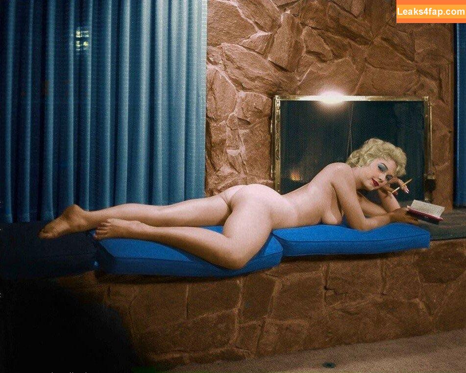 Stella Stevens / stellastevenss слитое фото фото #0017