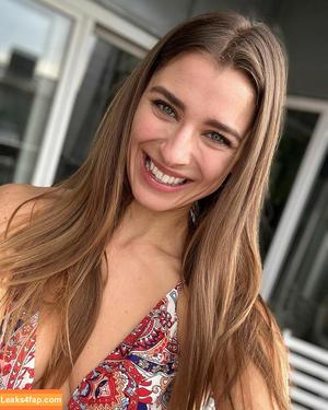 Stella Tiana Stegmann photo #0152