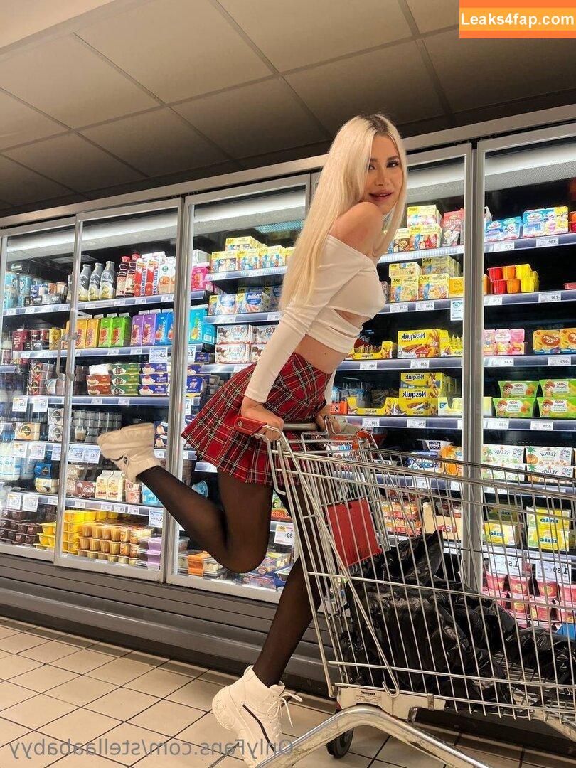 stellaababyy / stellaababyy_ leaked photo photo #0039