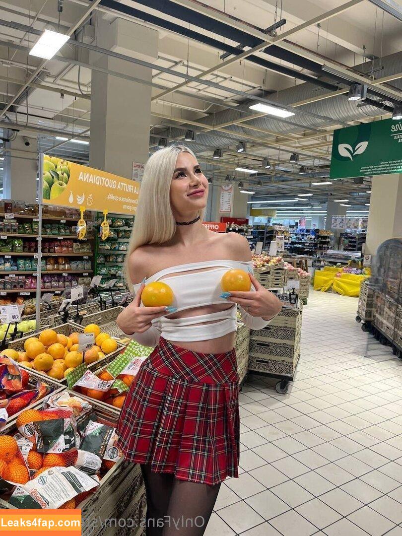 stellaababyy / stellaababyy_ leaked photo photo #0043