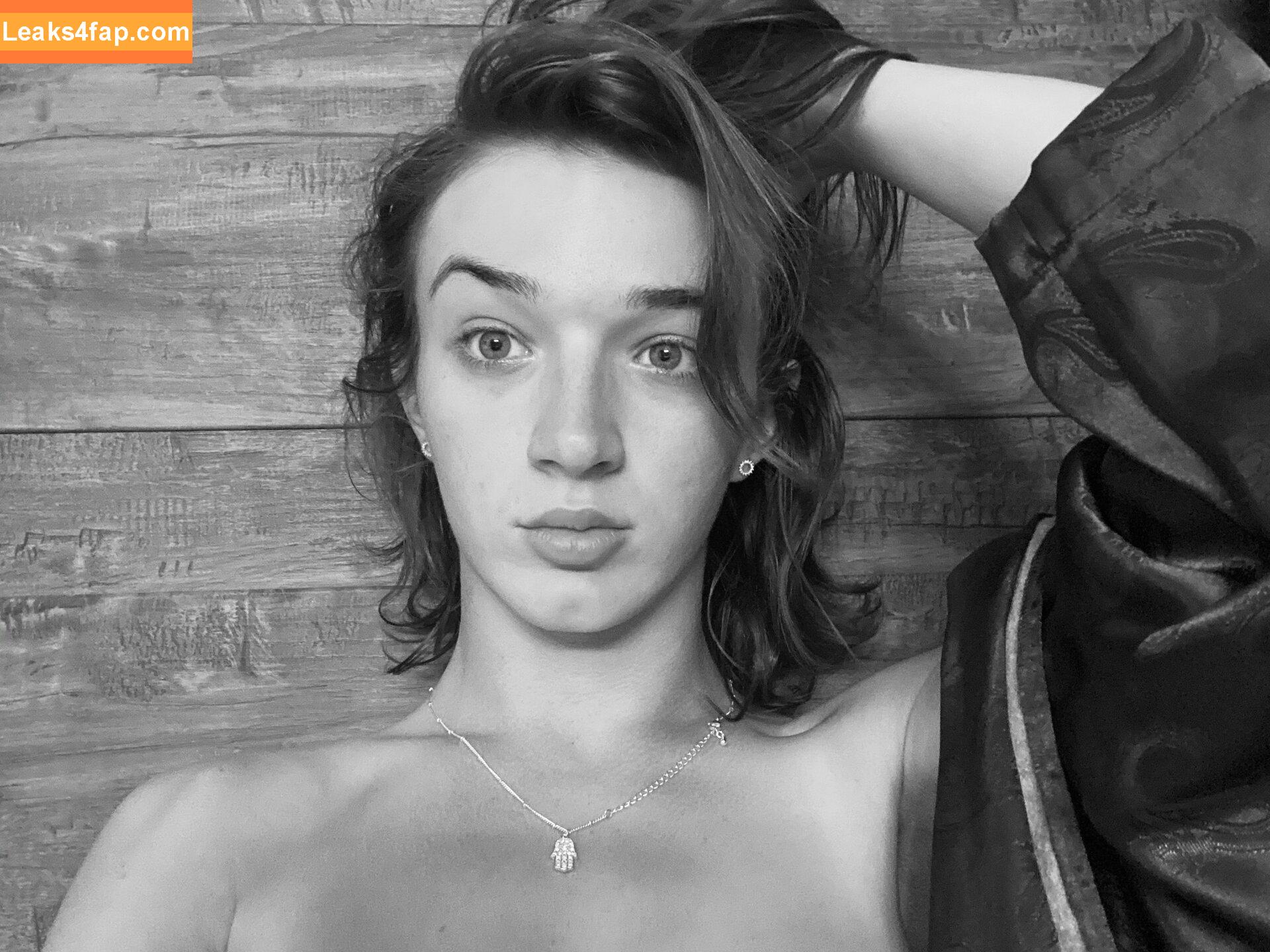 stellasamore /  leaked photo photo #0018