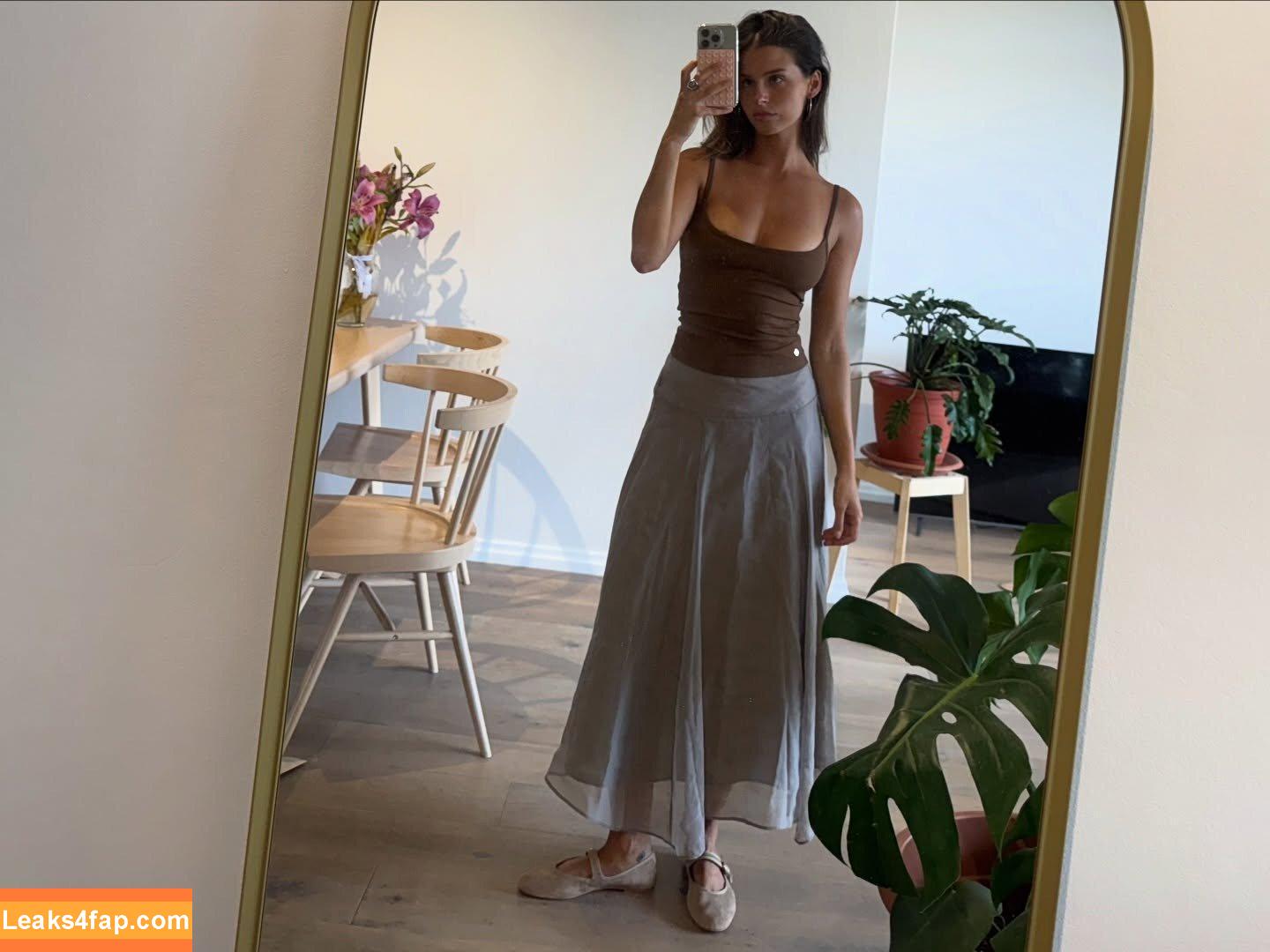 Steph Mandich / shopmononoke / stephmandich leaked photo photo #0488