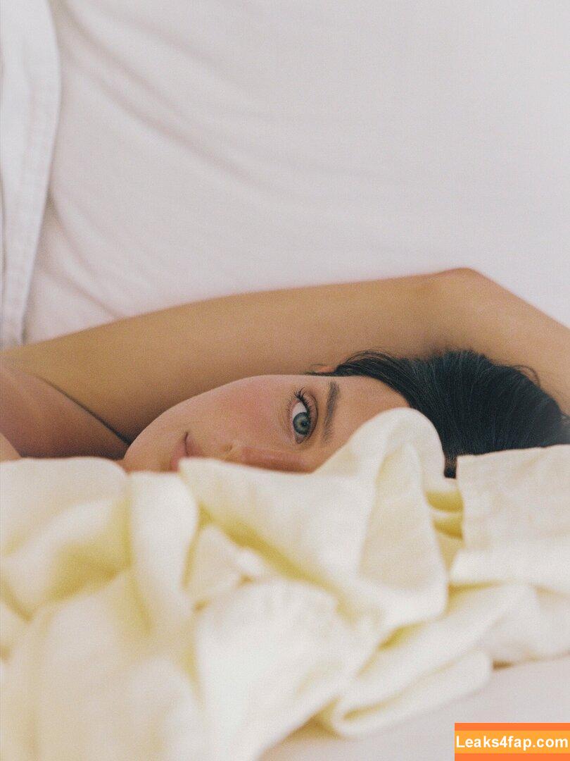 Steph Mandich / shopmononoke / stephmandich leaked photo photo #0504