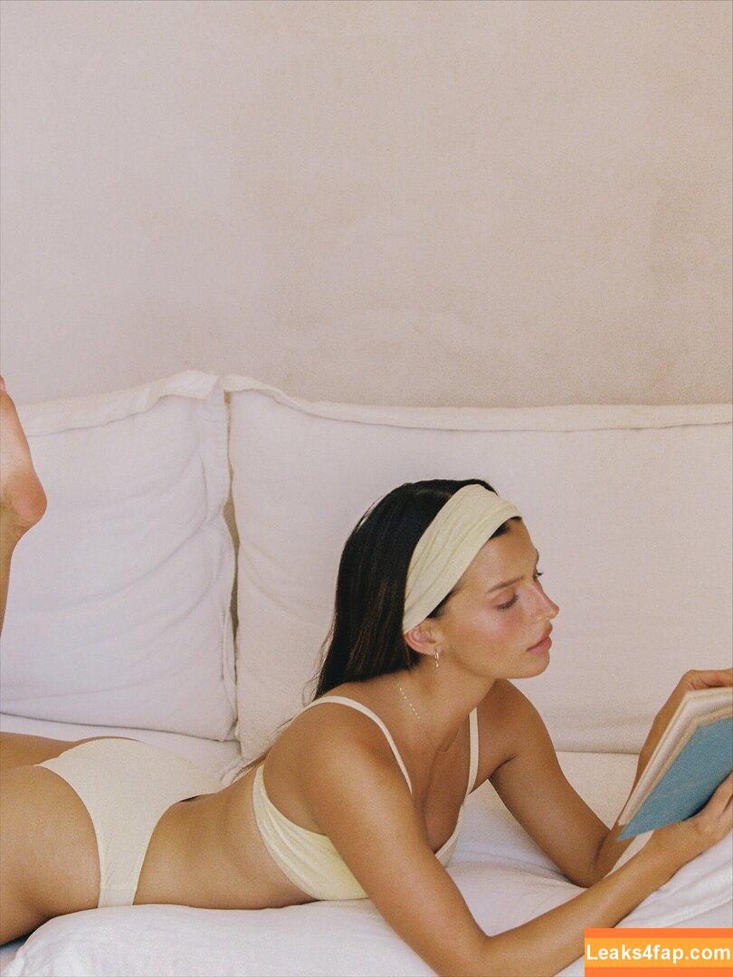 Steph Mandich / shopmononoke / stephmandich leaked photo photo #0512