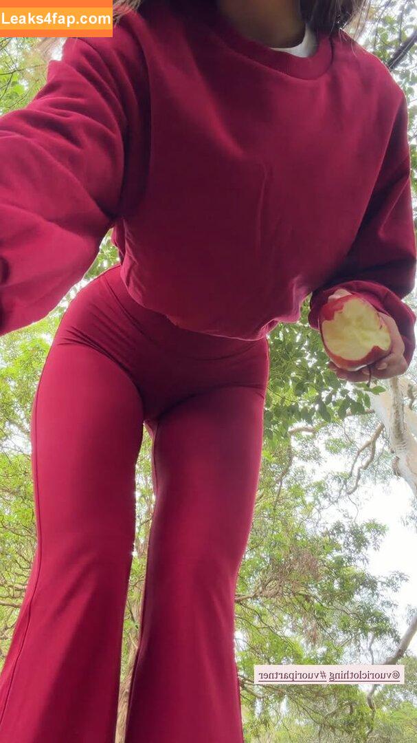 Steph Mandich / shopmononoke / stephmandich leaked photo photo #0515